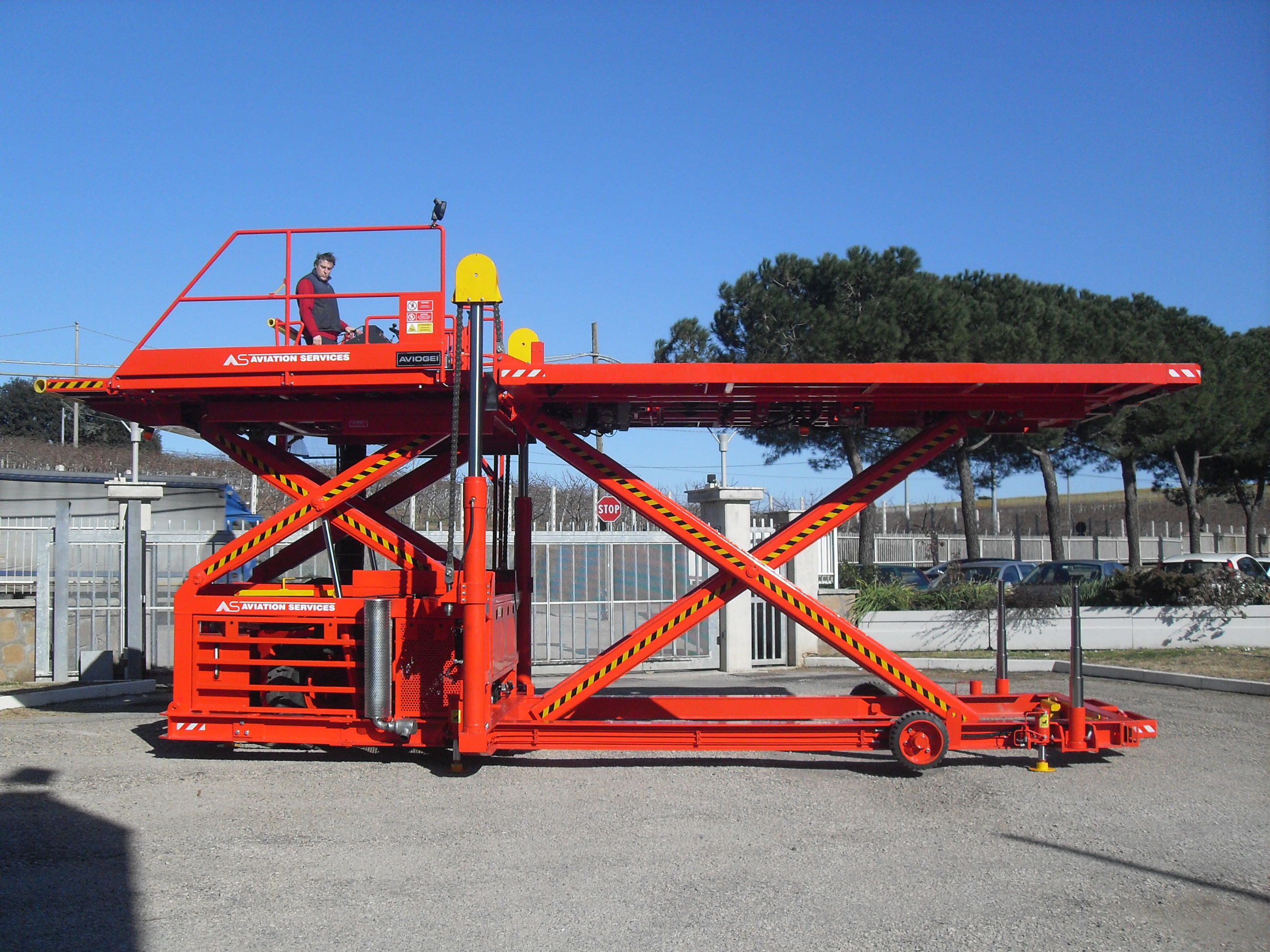 Cargo Loaders
